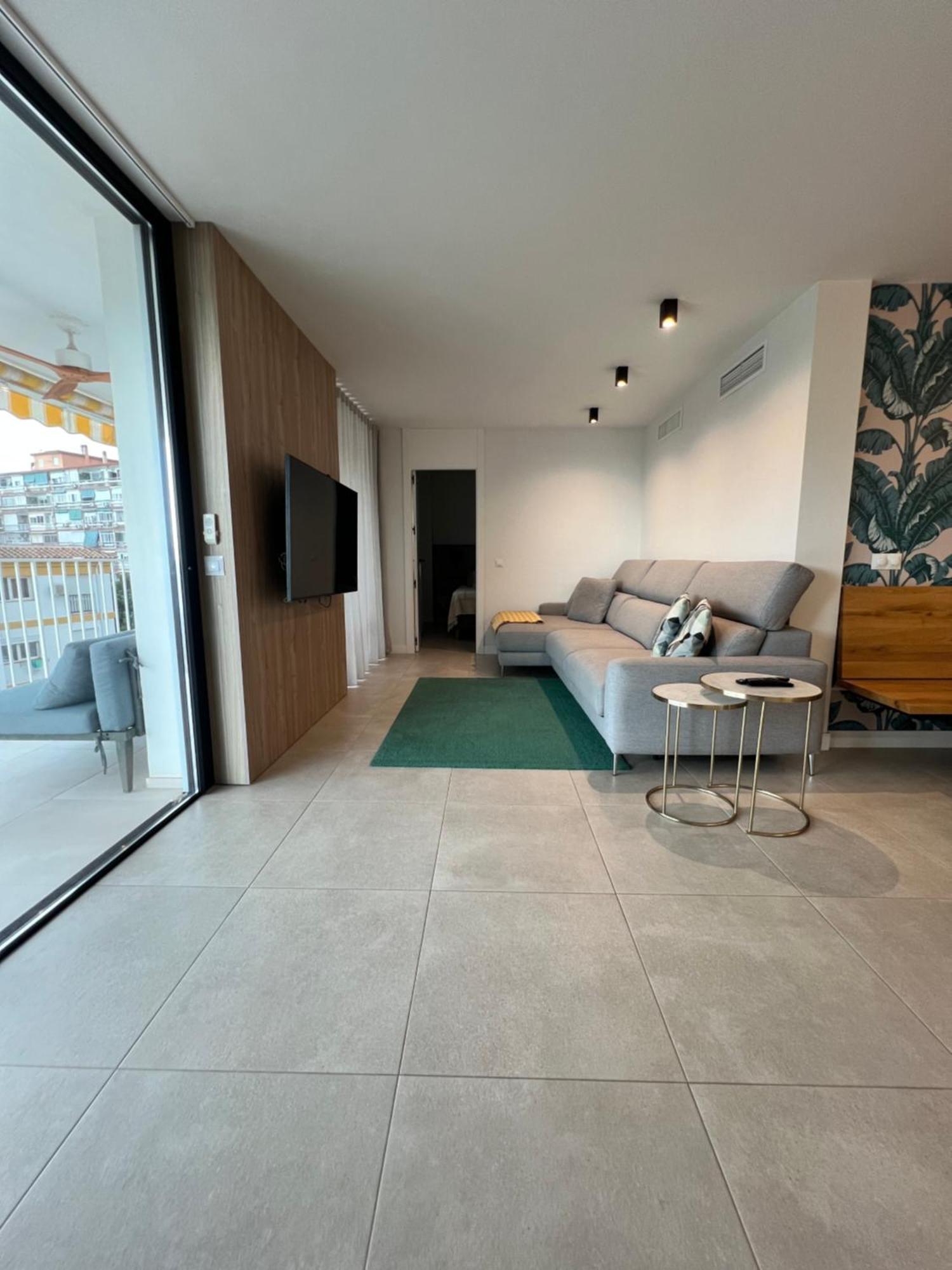 Apartamento Modern 2 Bedroom With Sea Views